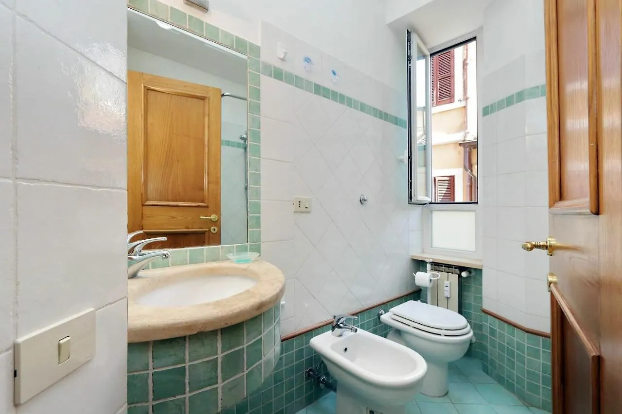 Borgo Pio Apartment Rome