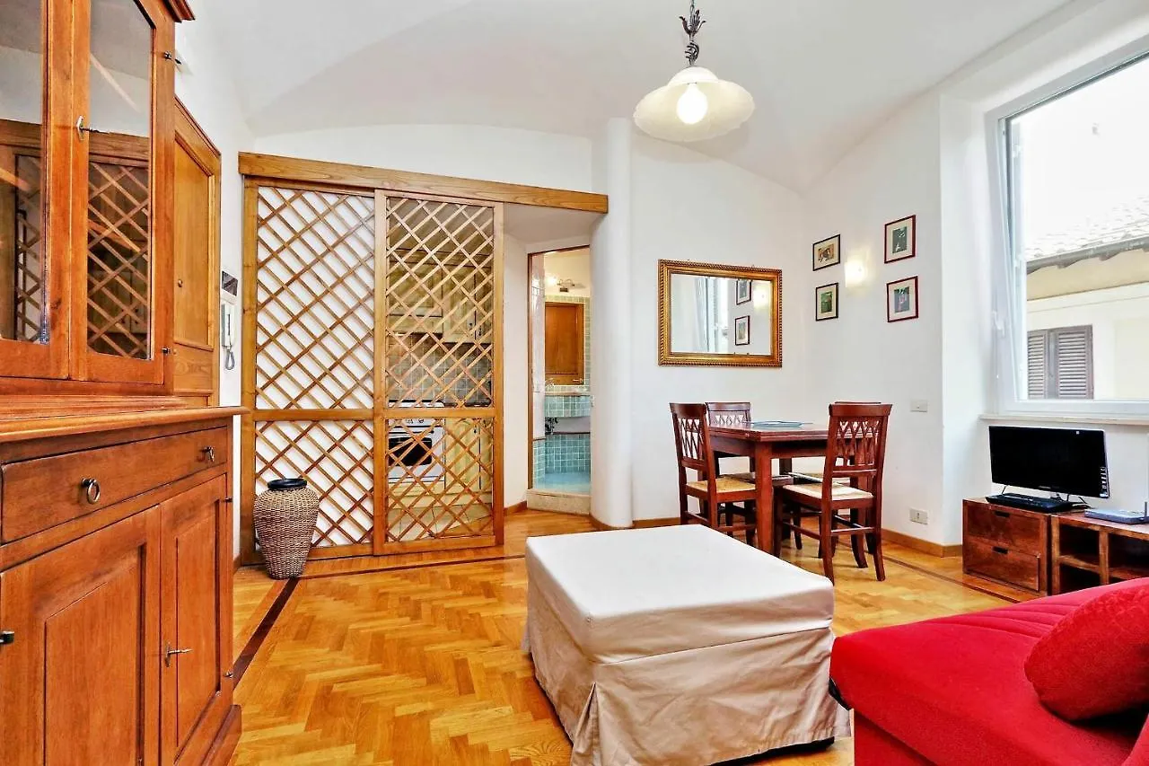 Borgo Pio Apartment Rome Italy