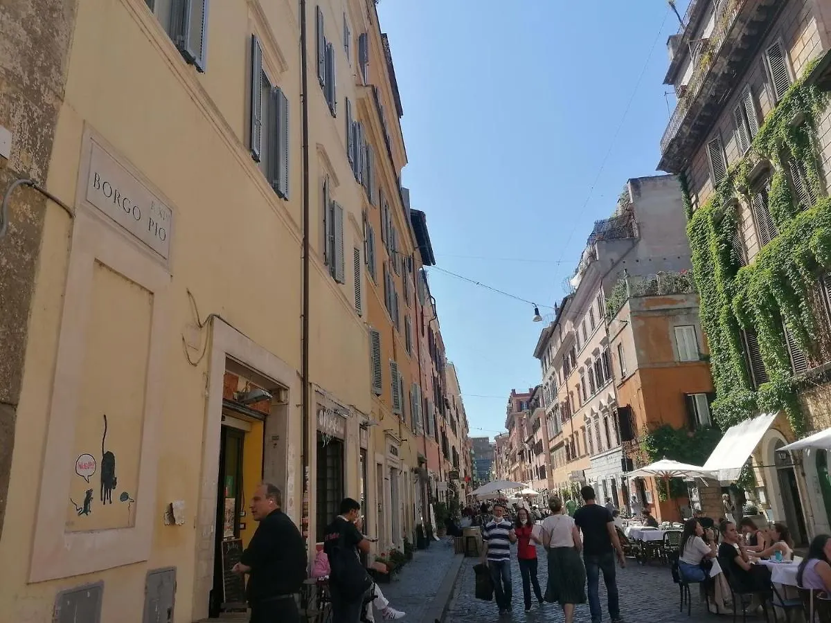 Borgo Pio Apartment Rome